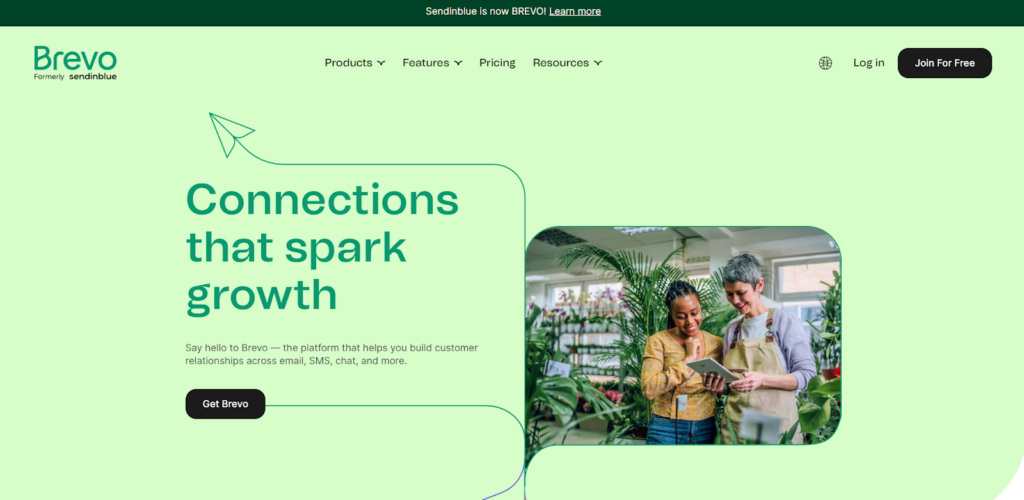 صفحة Brevo الرئيسية، برنامج إدارة بريد إلكتروني مع ميزات التسويق