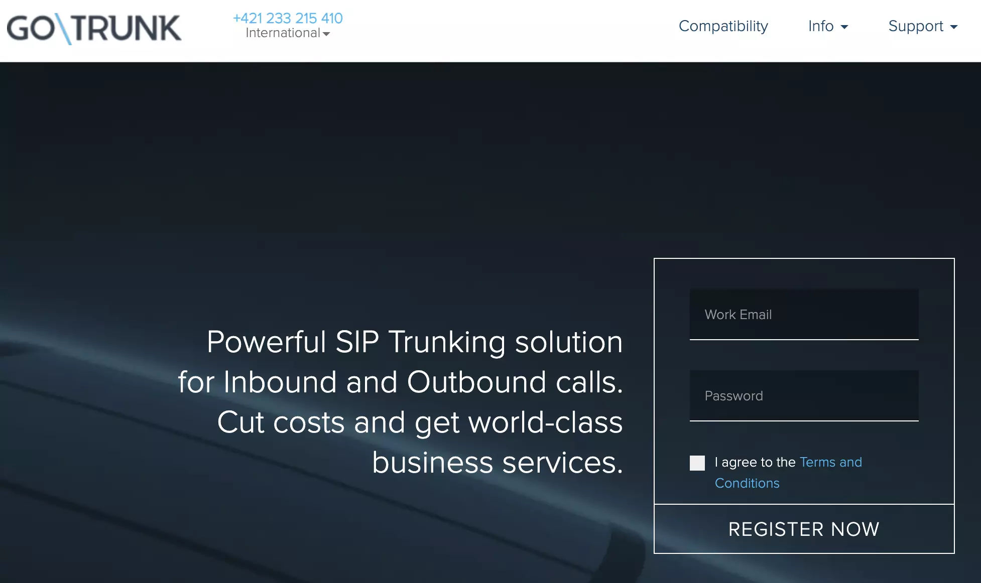 صفحة تسجيل GoTrunk