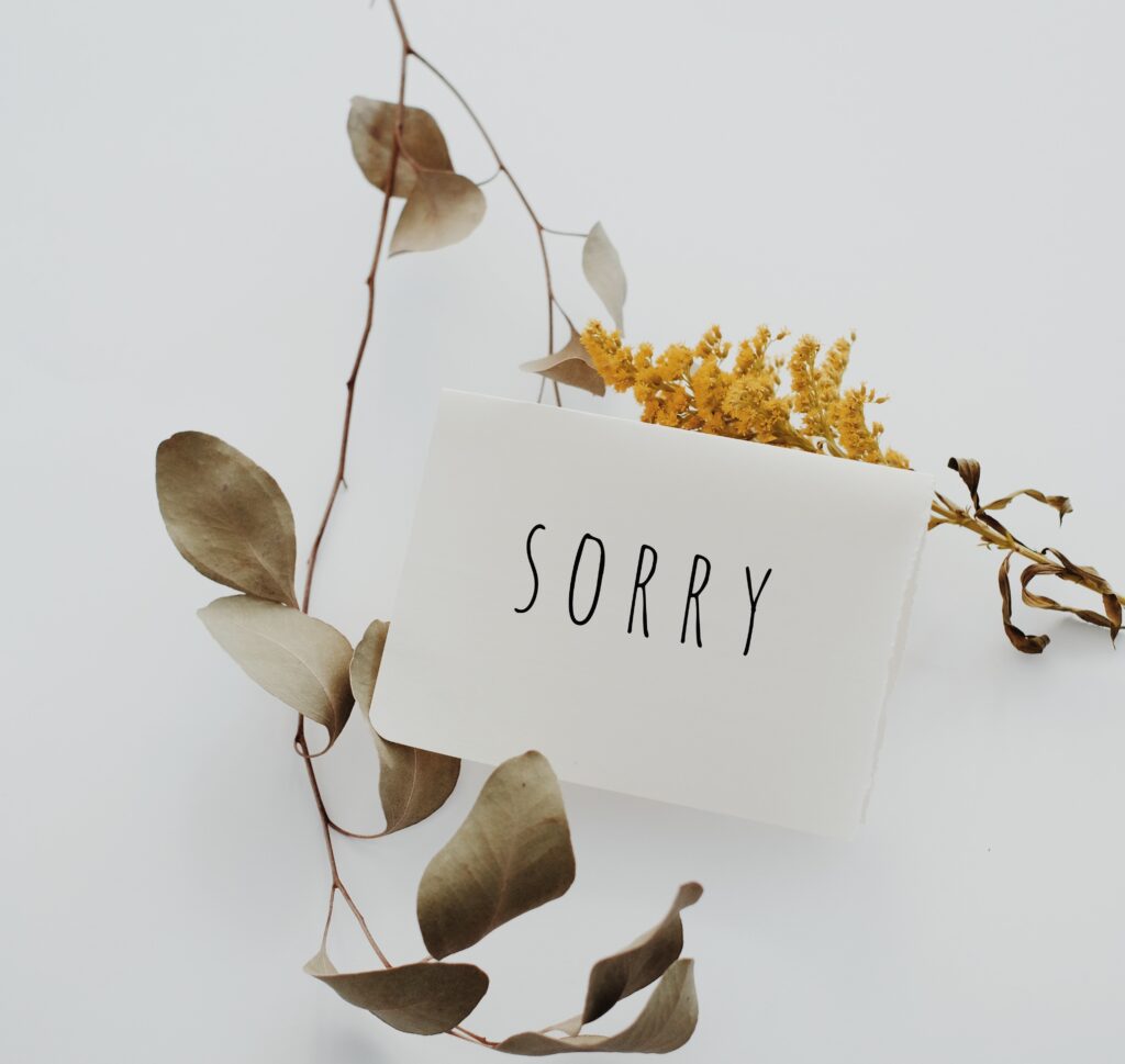 مظروف اعتذار